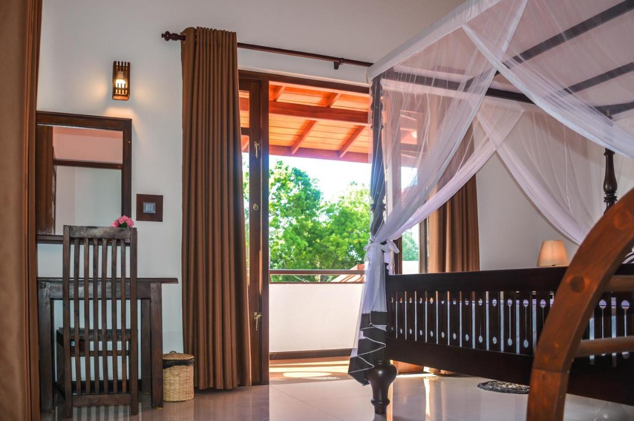 Janu Homestay Tangalle Esterno foto