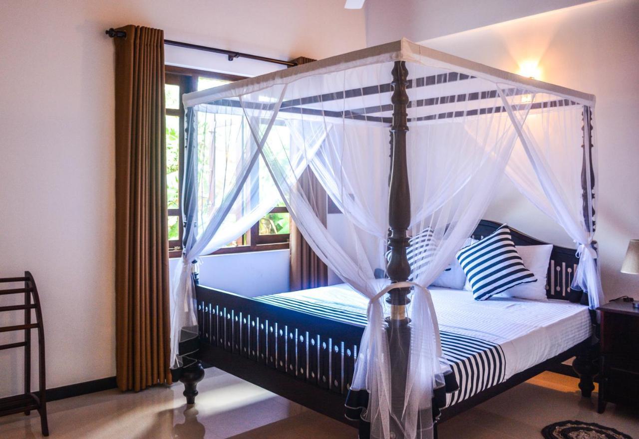 Janu Homestay Tangalle Esterno foto
