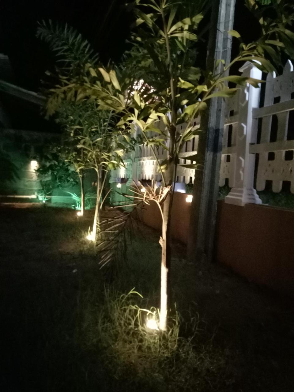 Janu Homestay Tangalle Esterno foto