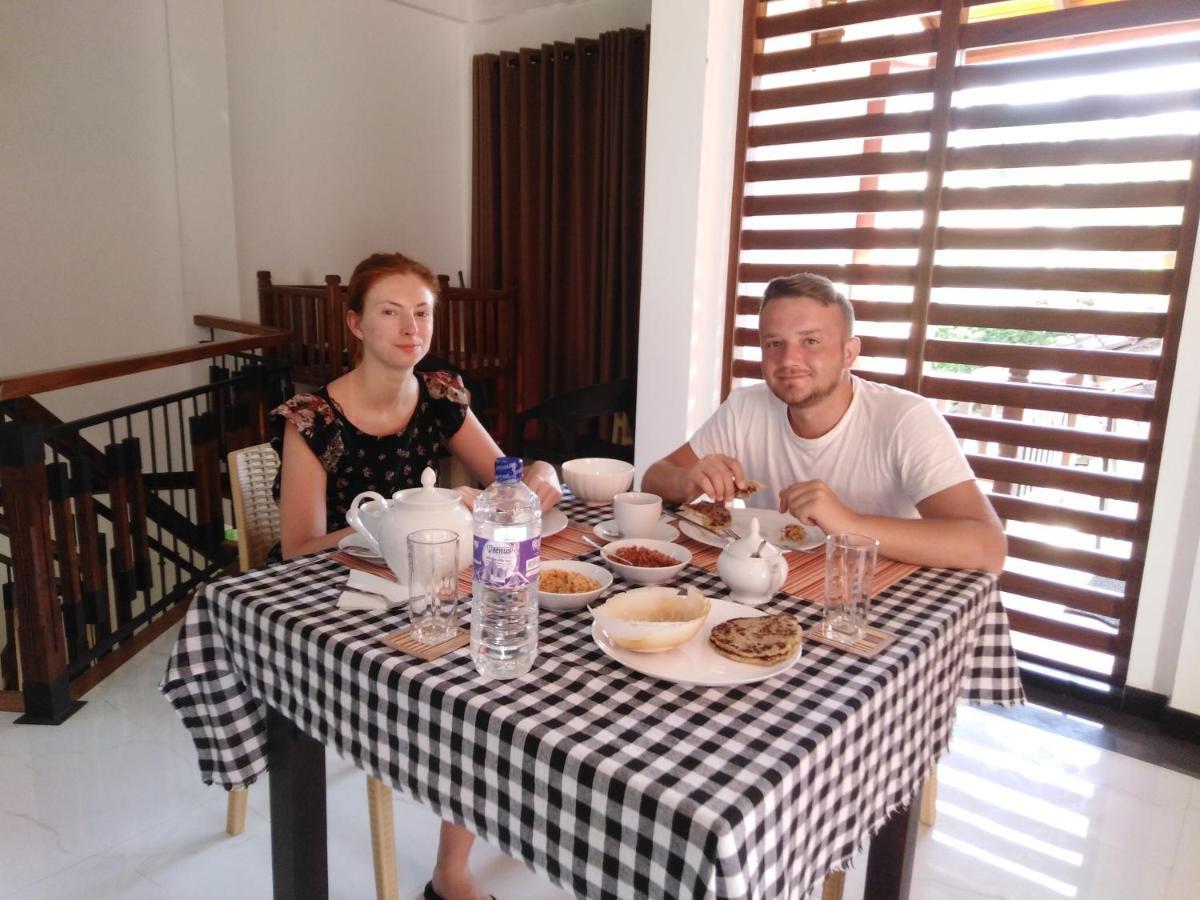 Janu Homestay Tangalle Esterno foto