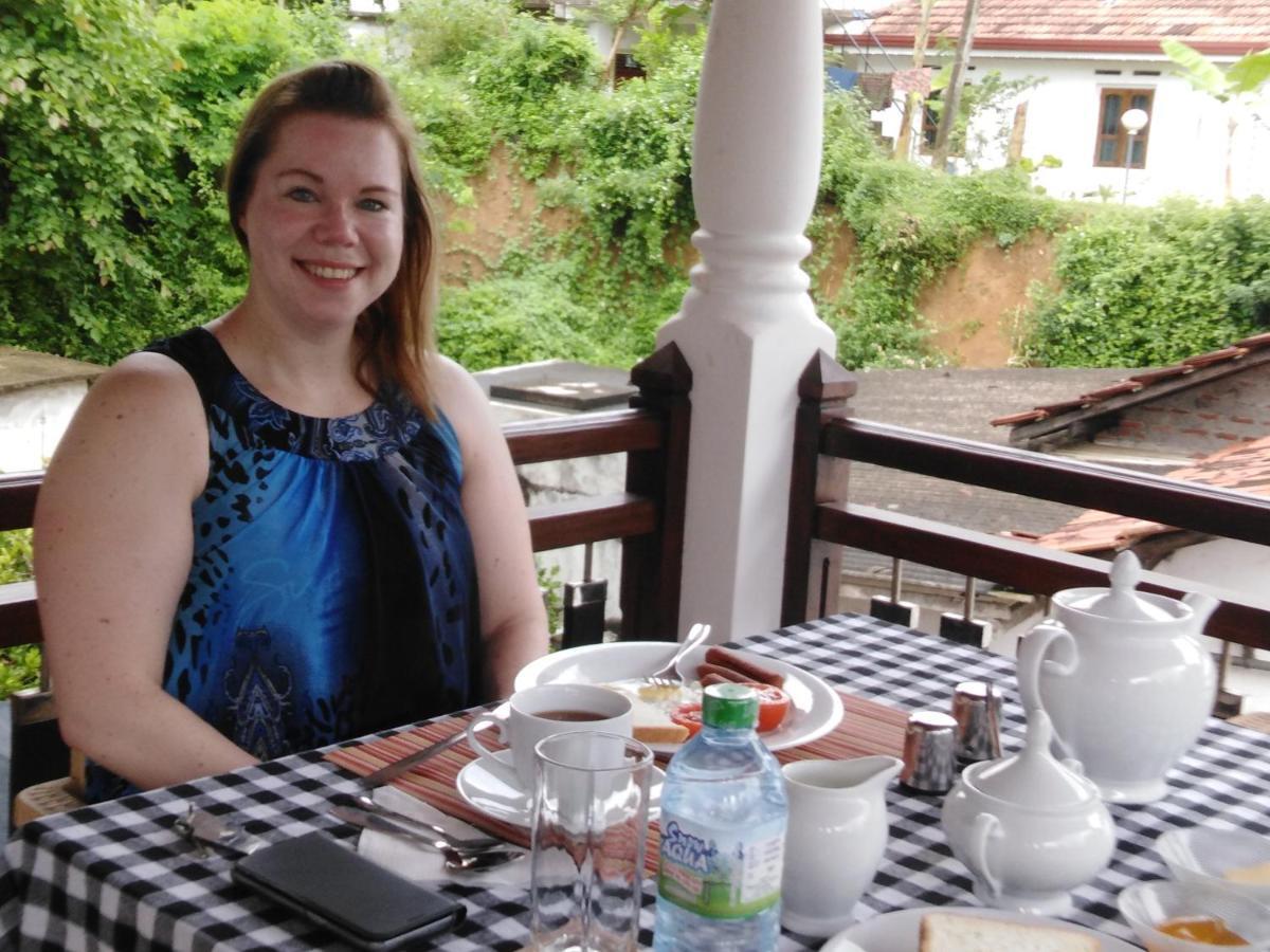 Janu Homestay Tangalle Esterno foto